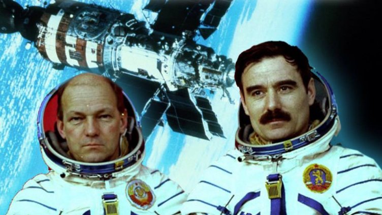 Навършват се 43 г. от полета на първия българин в Космоса