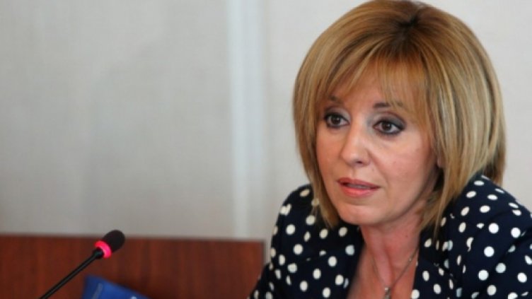 Мая Манолова готова да атакува в Конституционния съд мораториума за лекарствата