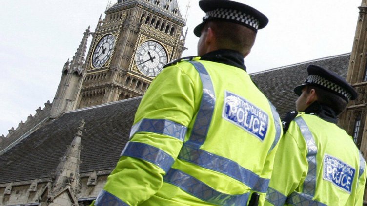 Българи с бебета в британски капан. Бедстват и родни тираджии, а изходът…