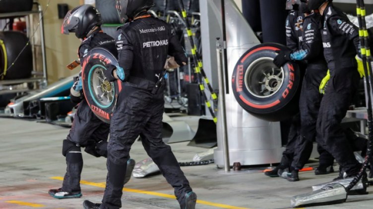 Повече спирания в бокса във Формула 1 догодина