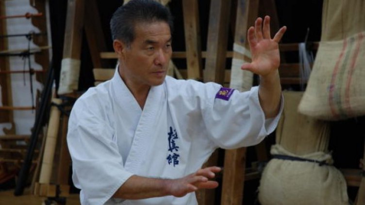 Японското светило канчо Хацуо Рояма пристига в България за Световното по карате киокушин