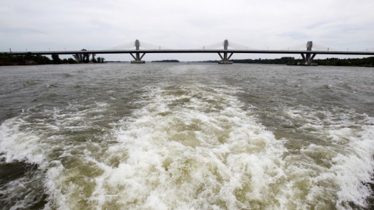 "Слънчеви" корабчета возят безплатно от Силистра до Кичу