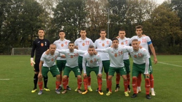 Трио “моряци” игра при победа на юношеския национален отбор в Германия