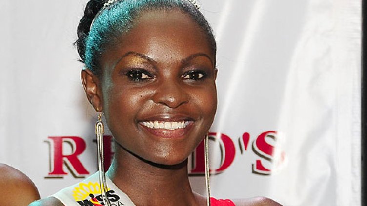 Мис Уганда трябва да може да дои крави и да пасе овце