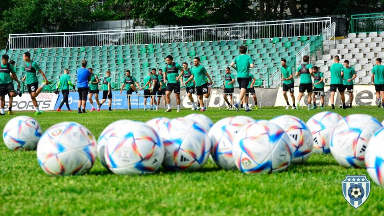 Черно море започна подготовка със седем нови, чака нападател