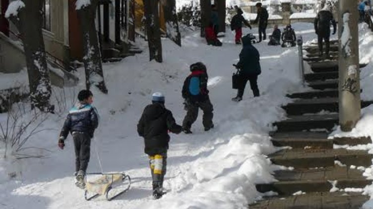 Удължават ваканцията за учениците в София  