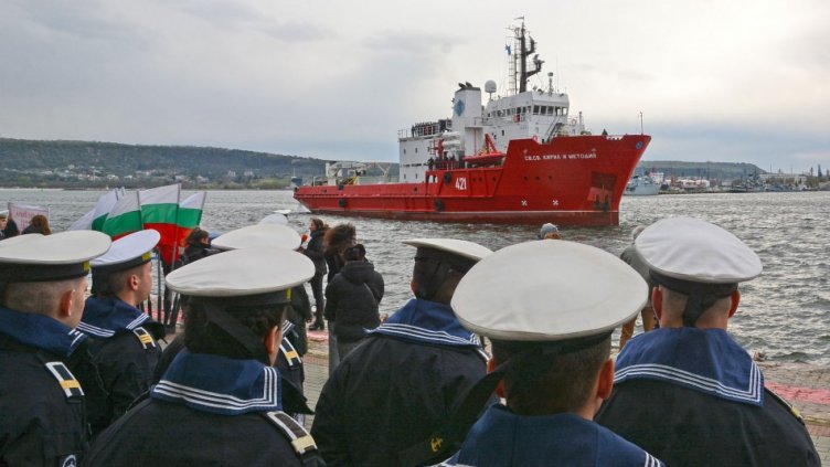 Полярният ни кораб е изминал 19 725 мили за 155 денонощия по време на третата си мисия до Антарктида