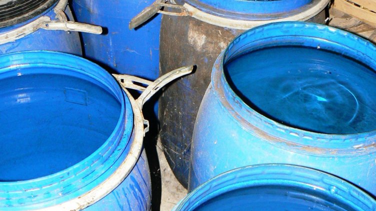 Оцелял от ракията в Якоруда се натрови пак