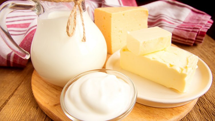 Консумирайте пълномаслените млечни продукти, съветват учени