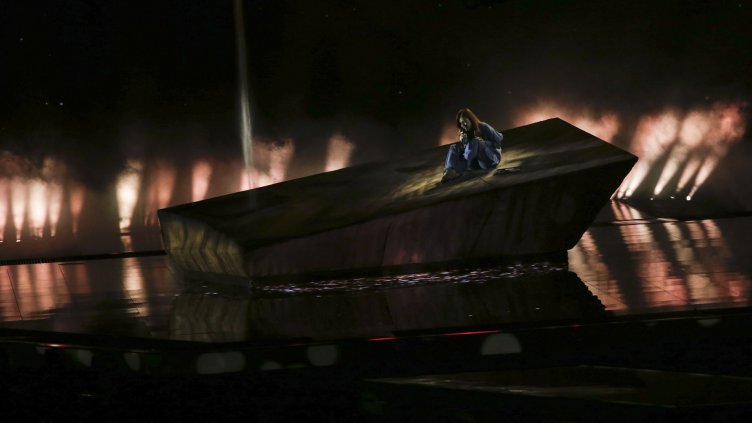 "Фаталният" №13 ни донесе късмет! България на финала на Евровизия