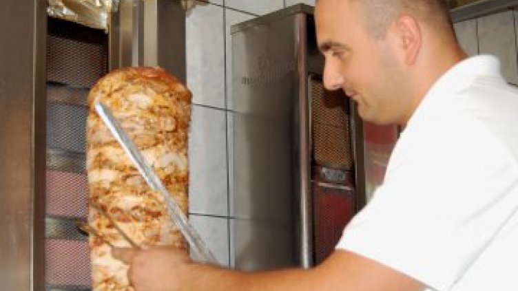 Внимавайте с дюнерите и сандвичите по морето