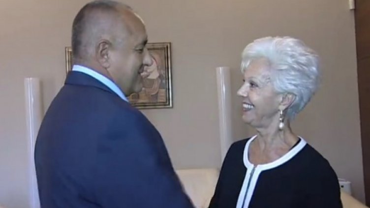 Кабаиванска към премиера: Ама наистина сте грамаден!