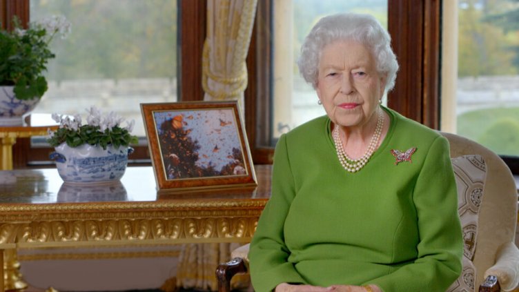 И кралица Елизабет II се зарази с ковид