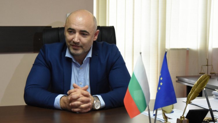 Николай Костадинов: Раздаваме дезинфектанти на домоуправителите във &bdquo;Владиславово&ldquo;
