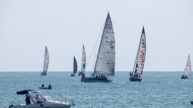 Международната регата “Cor Caroli iCard” ще се проведе от 12 до 15 август