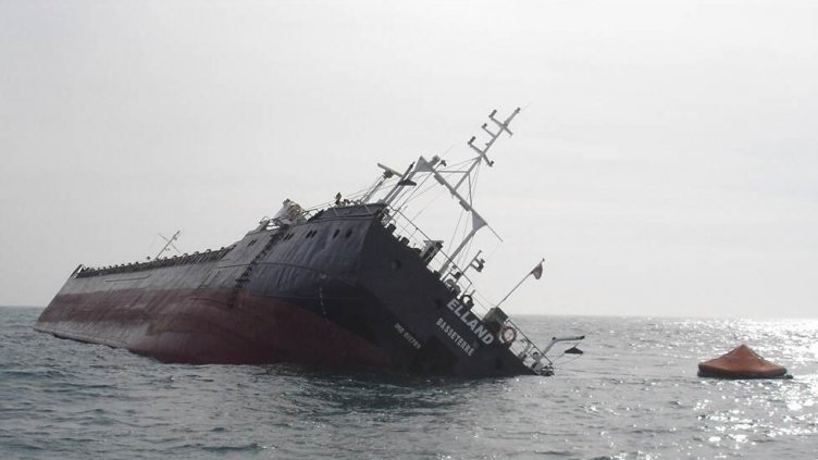 Край Дуранкулак  спасиха бедстващи моряци