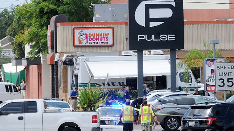"Ислямска държава" пое отговорност за атентата в гейклуба в Орландо 