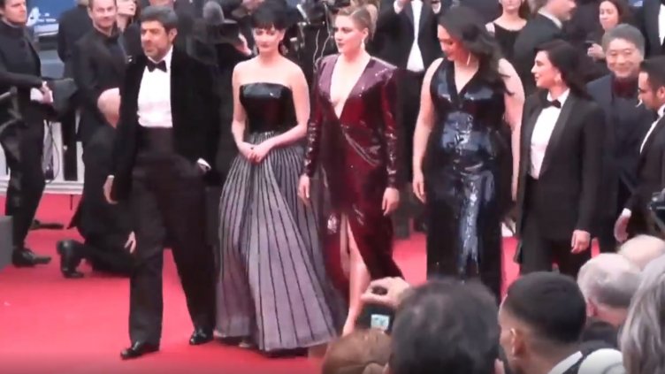 "Скелети от гардероба" на фестивала в Кан: Излязоха наяве разкрития за насилвани жени от френски продуцент (ВИДЕО)