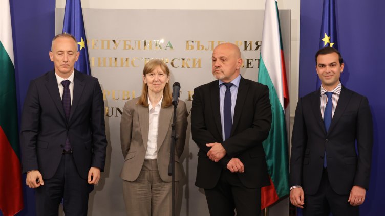 Световната банка подписа споразумения за подобряване резултатите на учебния процес у нас