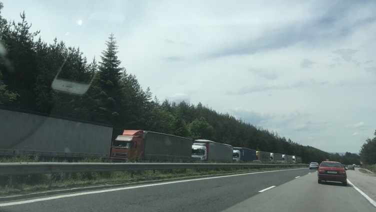 Катастрофа на АМ „Тракия“, движението е пренасочено