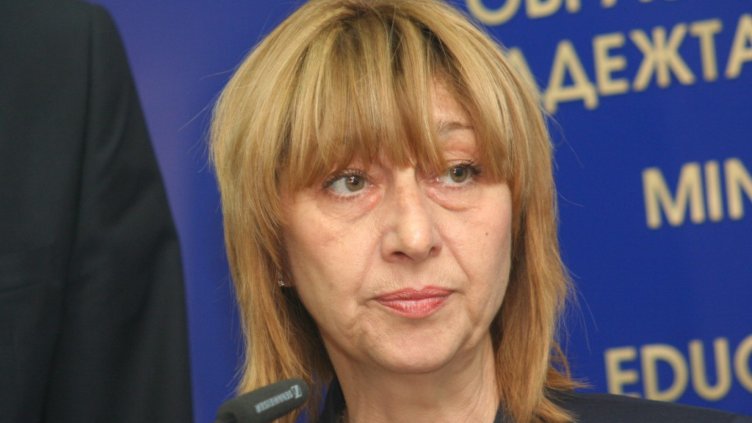 Столетницата с две предложения за кмет на Варна