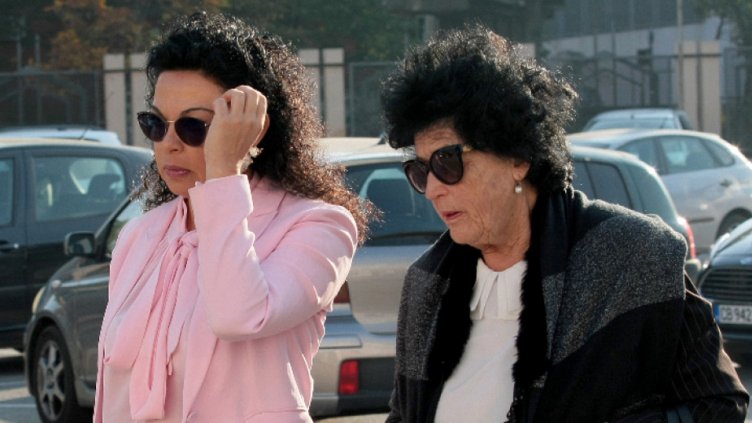 2 Евгения Банева и майката на Николай Банев - Мария.