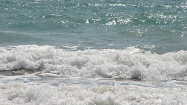 Как да се предпазим от мъртво вълнение в морето