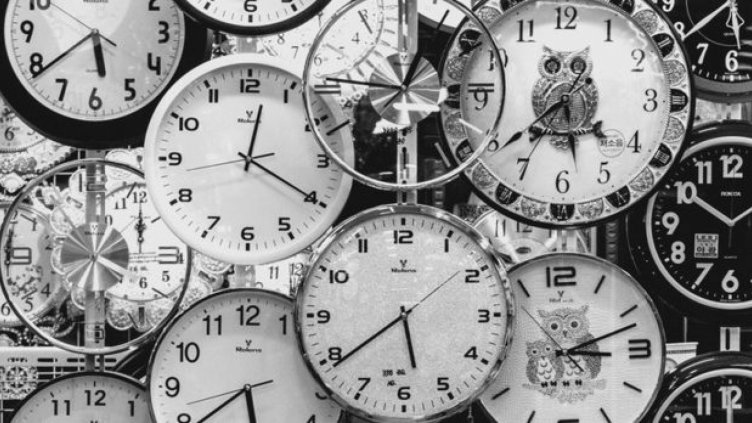 От ВМРО искат България да е в едно часово време с Македония