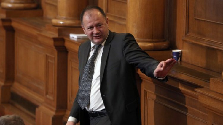 Само Бойко Борисов можел да предизвика предсрочен вот