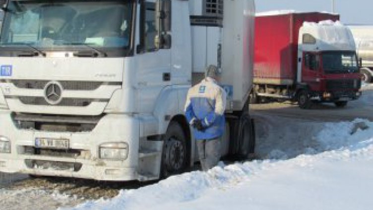 3-километрова колона от тирове на ГКПП „Лесово“