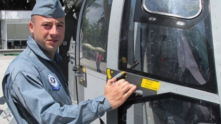 Почетоха загиналия пилот майор Анастасов с пълен военен церемониал