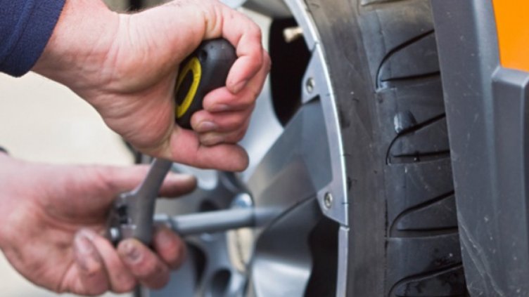 Зимните гуми се слагат, когато температурата на въздуха падне под 7 градуса