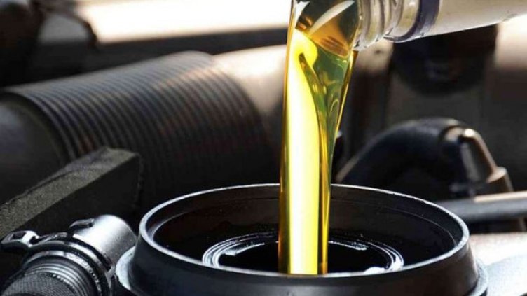 Защо e важна честата смяна на маслото на двигателя? Японците знаят!