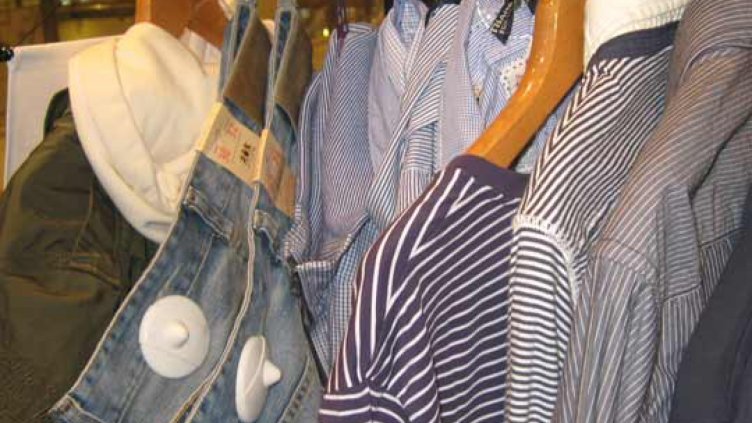 Осъдиха условно 21-годишен за кражба на дрехи от магазин във Варна