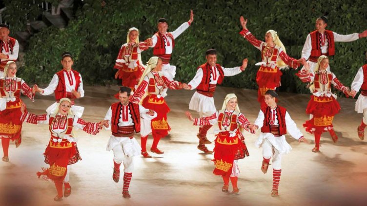 Фолклорен празник във Варна навръх Цветница