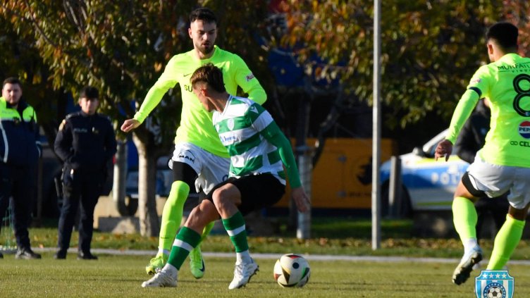 Тенерифе се интересува от Начо Паис от Черно море