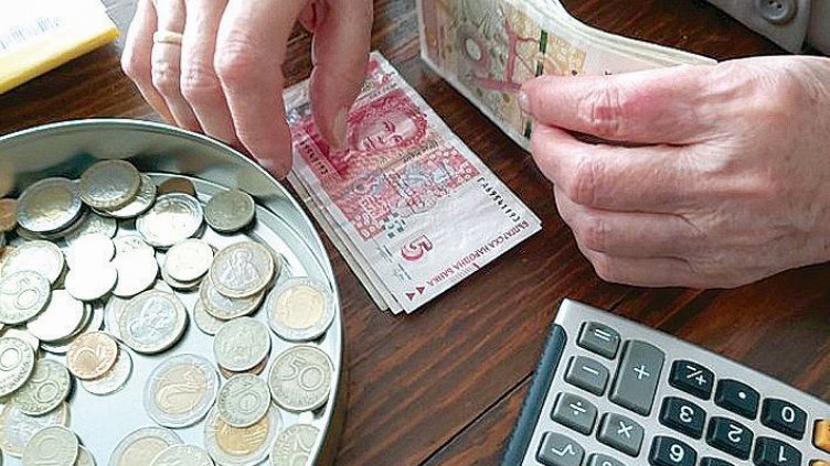 Столичани и бургазлии – с "богаташки" пенсии, по над 600 лв. А варненци?