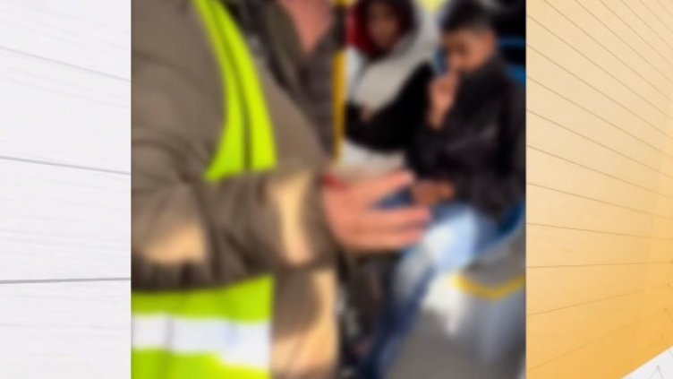 Жена без билет нападна пътници във варненски автобус (ВИДЕО)