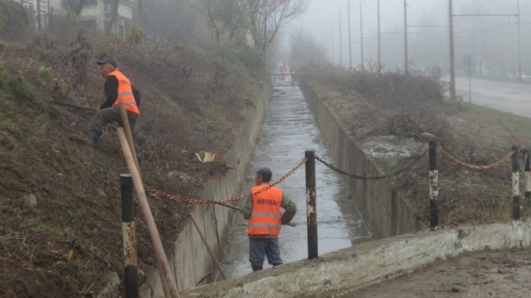 Избраха кой да чисти деретата във Варна