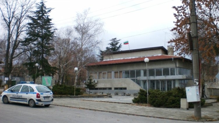 В Звездица: обсъждат опасното шофиране