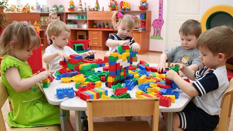 2010 варненчета тръгват в първа група в детските градини