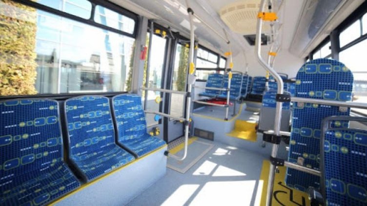 При инцидент с автобус във Варна пострада 60-годишна