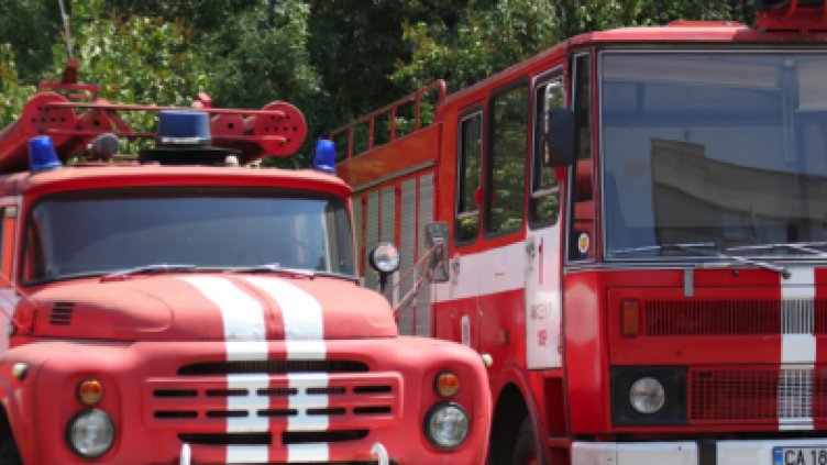 Опожариха казино в центъра на Смолян
