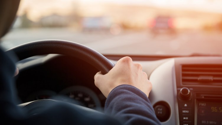 Задържаха шофьор без книжка във Варненско