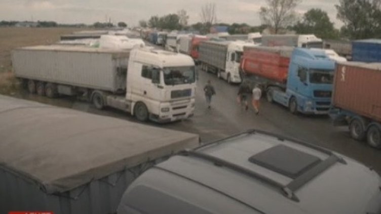 Полша, Унгария и Словакия удължиха забраната за внос на украинско зърно