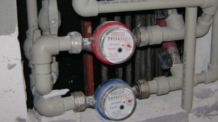 Стари водомери надуват сметките ни за вода