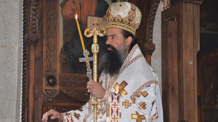 Първа реакция на българското духовенство: Огорчени сме от експулсирането на руските попове