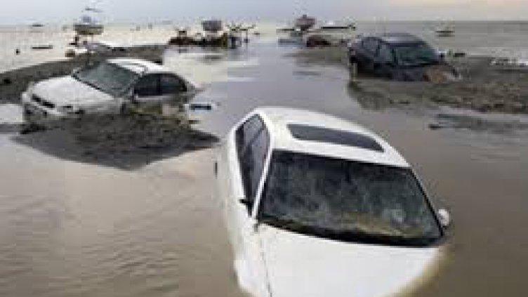 Няма данни за пострадали българи след потопа в Гърция