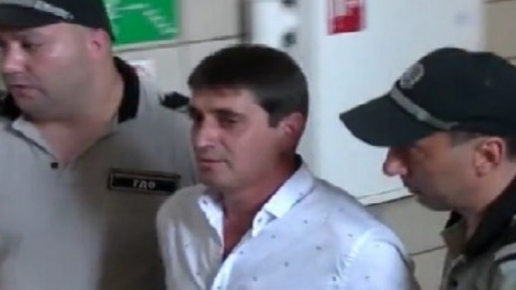 Селски кмет в ареста за сводничество и в отпуск от поста
