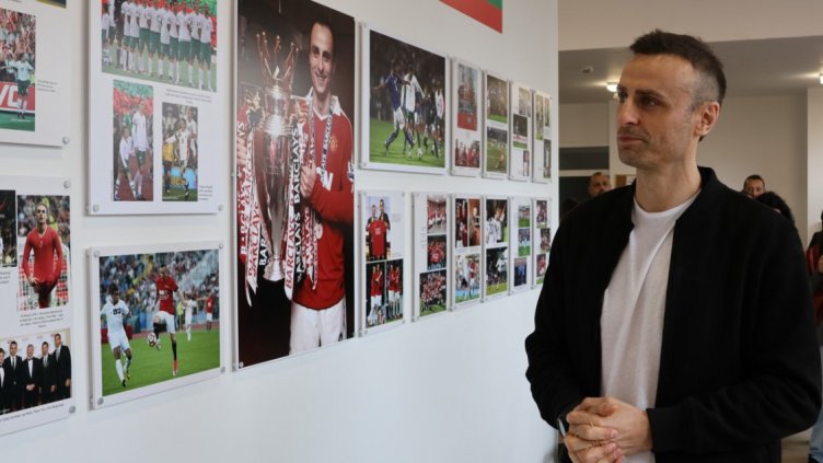 Окончателно отрязаха Бербатов за БФС